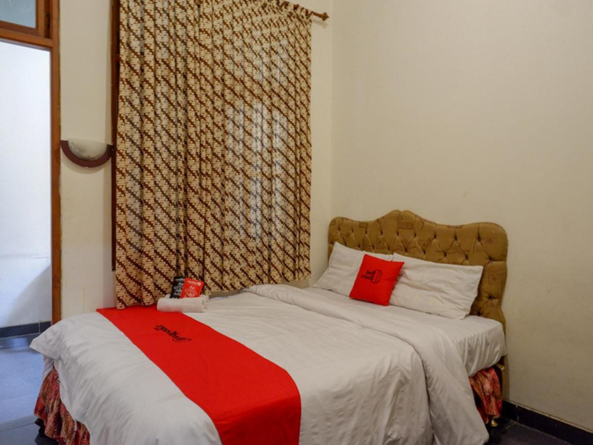 Reddoorz Near Tugu Yogyakarta Ξενοδοχείο Εξωτερικό φωτογραφία
