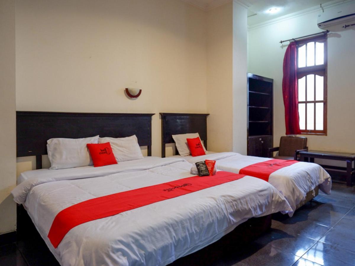 Reddoorz Near Tugu Yogyakarta Ξενοδοχείο Εξωτερικό φωτογραφία