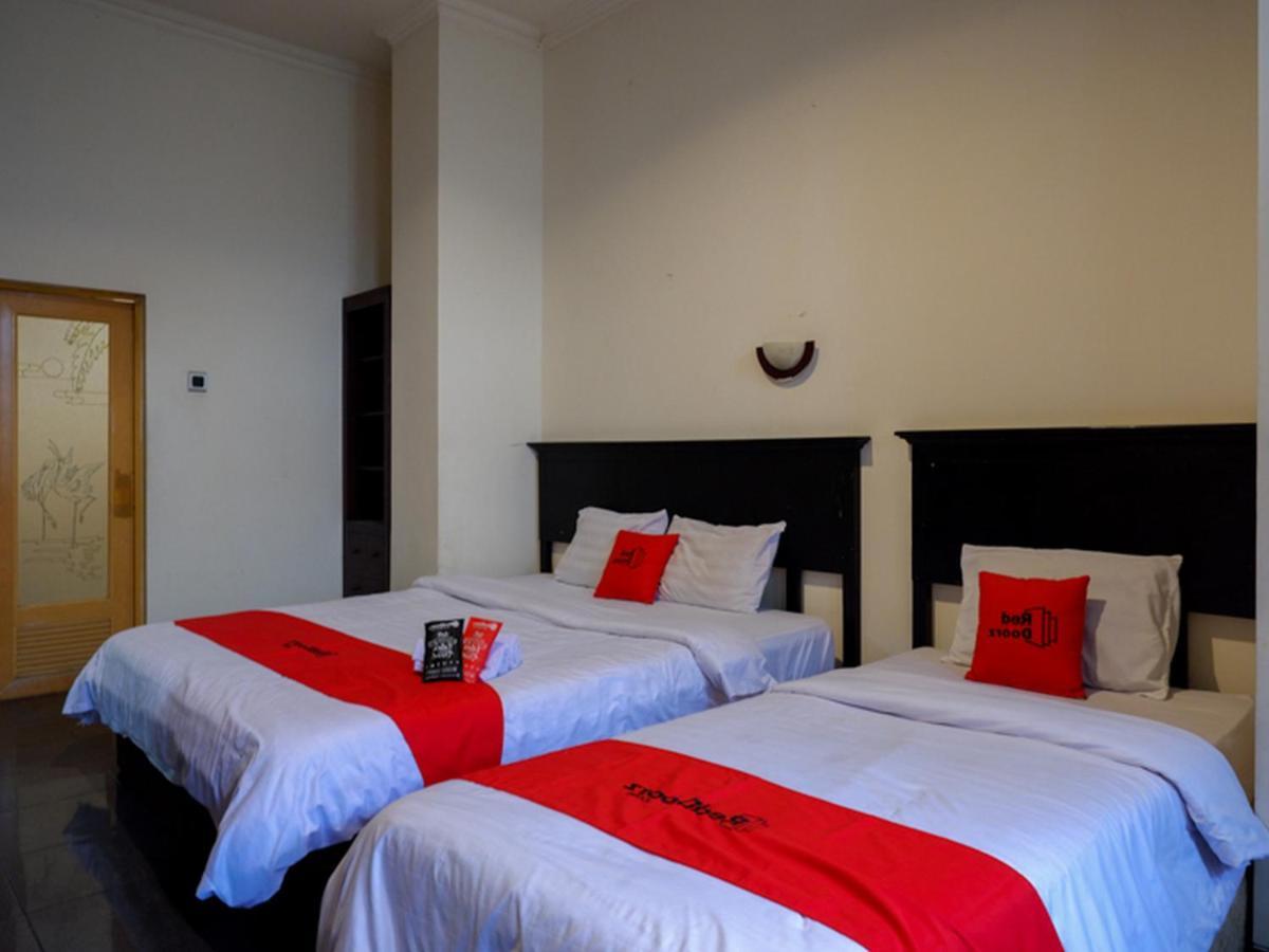 Reddoorz Near Tugu Yogyakarta Ξενοδοχείο Εξωτερικό φωτογραφία